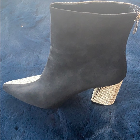 Bling Boots - Picture 3 of 7